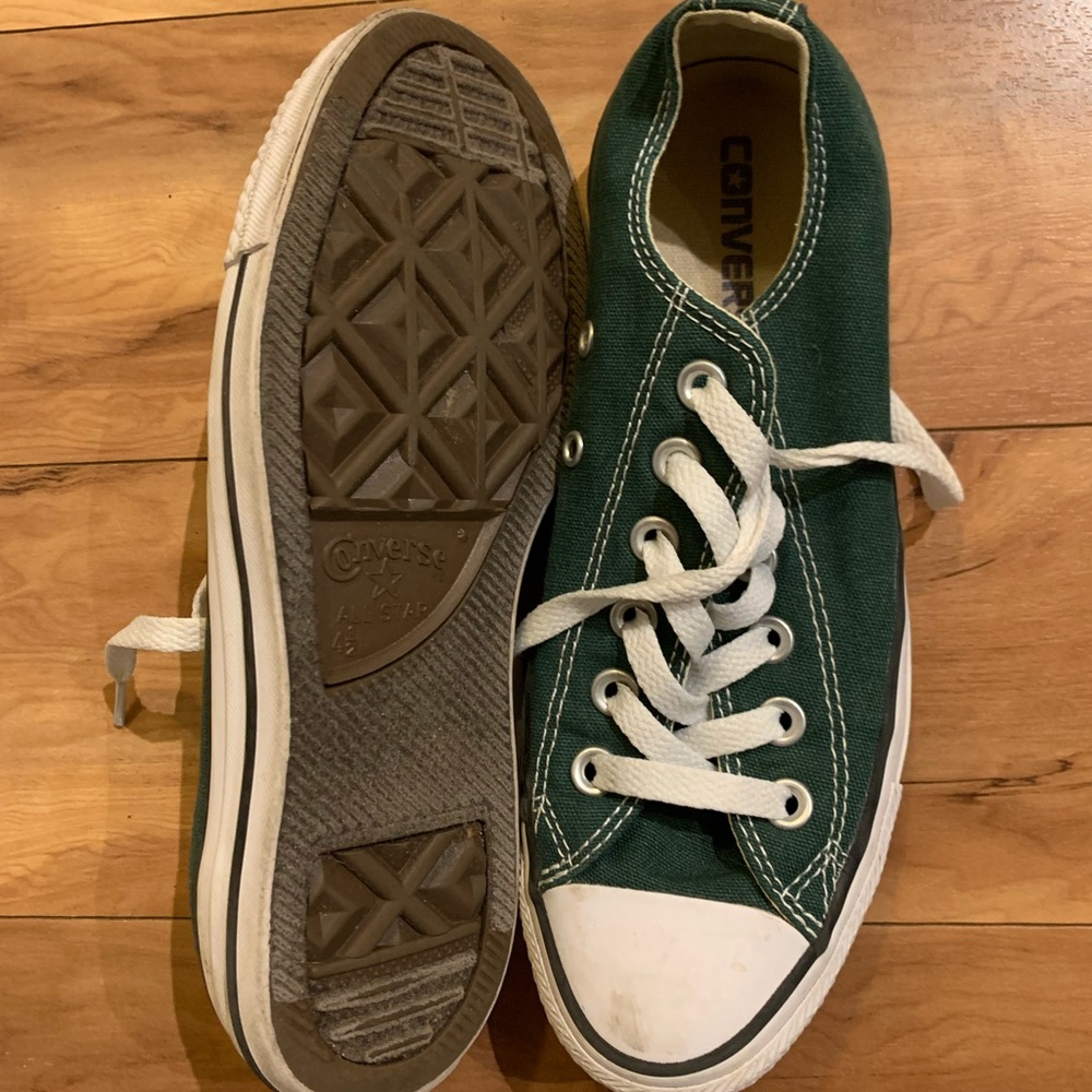 Unisex Green Converse Chuck Taylor in Good Condition